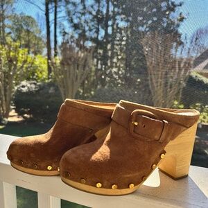 Veronica Beard Darcy Tan Suede Mule Clogs